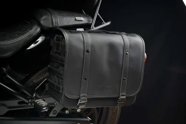 КРЕПЛЕНИЕ БОКОВЫХ СУМОК 450CL-C (SIDE BAG BRACKET) CFMOTO GP
